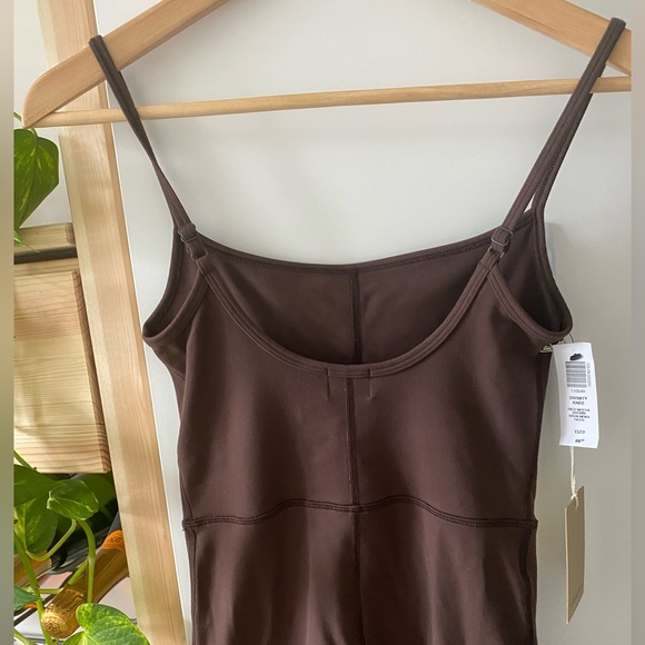 NWT Wilfred FREE Divinity Knee Romper Jumpsuit XS Mocha Brown - Picture 6 of 6